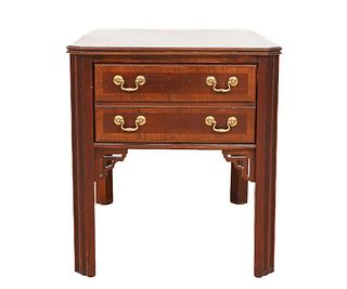 CHIPPENDALE STYLE END TABLE