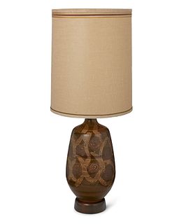 A mid-century pottery table lamp
