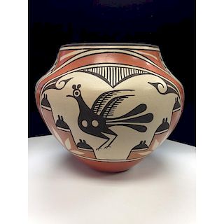 Lois Medina (Zia, b. 1959) Polychrome Pottery Jar