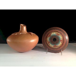 Jackie Histia Shutiva (Acoma, b. 1961) Pottery Vase PLUS