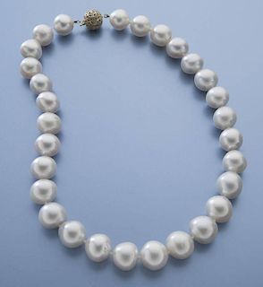 14K gold and cultured south sea pearl necklace