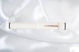 Bexley 1994 "White Giant" Limited Edition Fountain Pen 