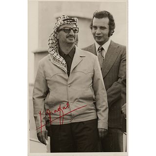 Yasser Arafat Signed Photograph