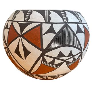 Native American Acoma Olla Pottery Vessel, MARIE JUANICO