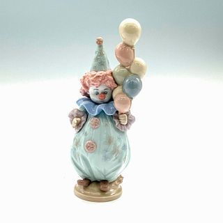 Littlest Clown 1005811 - Lladro Porcelain Figurine