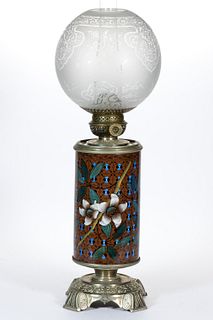 VICTORIAN DECORATED PORCELAIN KEROSENE VASE LAMP