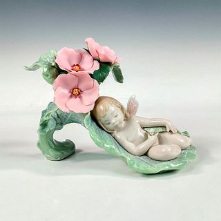 A VIsit To Dreamland 1006786 - Lladro Porcelain Figurine