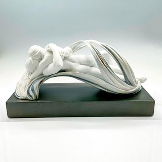 Love And Desire 1018013 - Lladro Porcelain Figurine