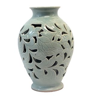Large Vintage Korean Porcelain Vase
