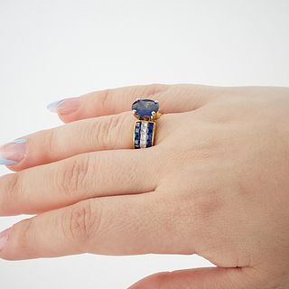 Sapphire & Diamond 18k Gold Ring