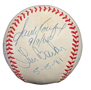 NATIONAL LEAGUE Pitchers' Perfect Game Autographed Baseball