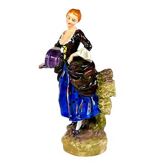Shepherdess HN735 - Royal Doulton Figurine