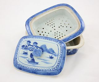 Canton Oblong Three Piece Soap Dish, 19th Century