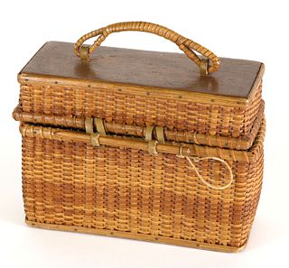 Rare Jose Formoso Reyes Custom Ordered One-of-a-Kind Rectangular Friendship Basket, circa 1950s