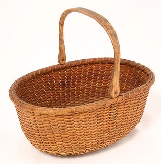 Antique Oval Swing Handle Nantucket Basket, late 19th Century