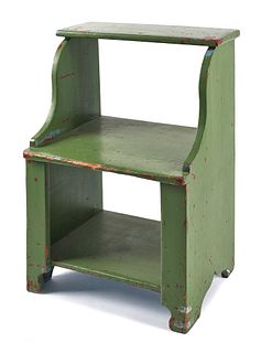 Painted pine bucket bench, early 20th c., with a g