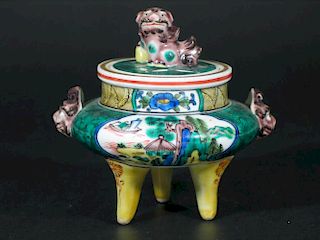 Chinese Famille Verte Porcelain Incense Burner.