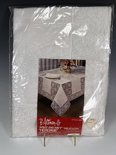 B ALTMAN & CO ARMY AND NAVY HERITAGE TABLECLOTH NEW IN PACKAGE