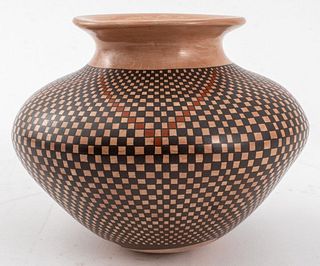 Mata Ortiz Pottery Vase Signed Blanca Ponce