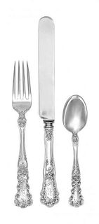 An American Silver Flatware Service, Gorham Mfg. Co., Providence, RI, Buttercup pattern, comprising: 6 dinner knives 6 desser