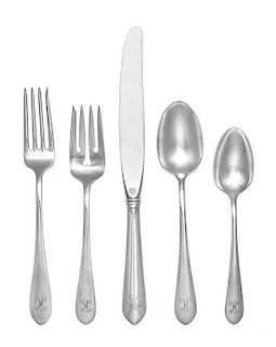 An American Silver Flatware Service, Gorham Mfg. Co., Providence, RI, Kingstown pattern, comprising: 8 dinner knives 6 dinner