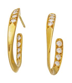 18k Gold With Diamonds Inside Out Earrings 4.6g