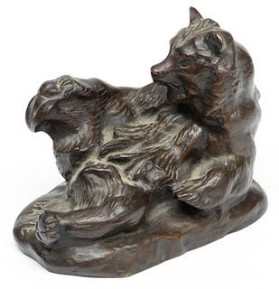 After Anthony Louis Barye, Bronze Bear Holding His Paw, H 5" L 4" 1 pc