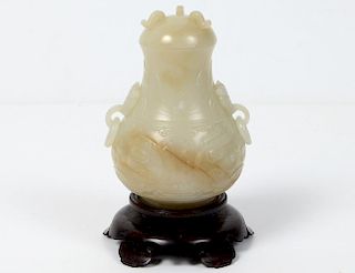 CHINESE ARCHAISTIC COVERED VASE