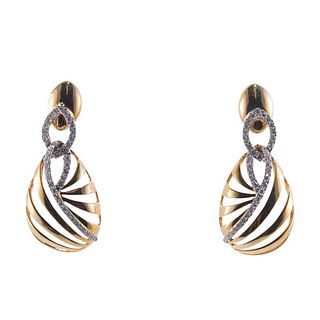 18k Gold Diamond Drop Earrings