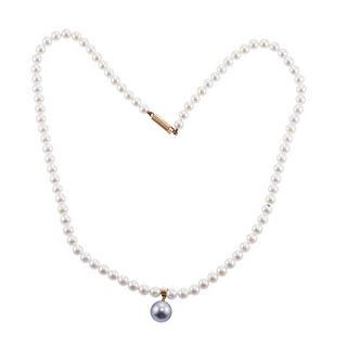 Mikimoto 18k Gold Diamond Pearl Pendant Necklace