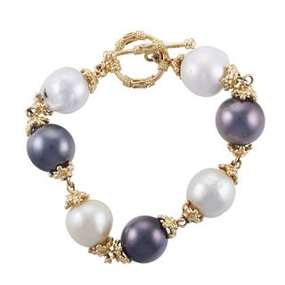 Maz 18k Gold Baroque Pearl Toggle Bracelet