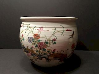 OLD Chinese Famille Rose Jar with Birds and flowers jardiniere