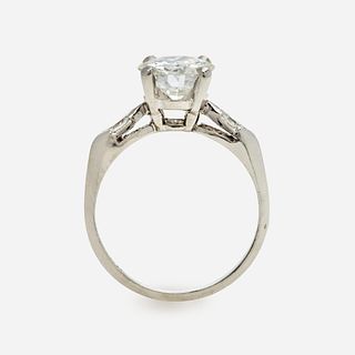 1.8 ctw Diamond Ring w/ marquise in Platinum, size 6.75