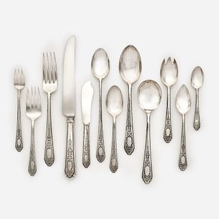 215-pc. Lunt "Mary II" Sterling Silverware (198 ozt)