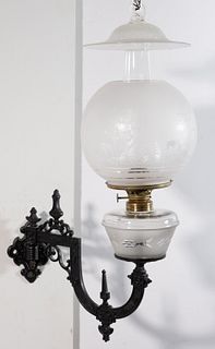 CAST-IRON BRADLEY & HUBBARD NO. 3 DRUGGIST KEROSENE BRACKET LAMP