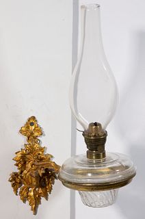 CAST-BRASS BRACKET LAMP