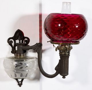 CAST-METAL MILLER & CO. NO. 51 SYPHON SAFETY KEROSENE BRACKET LAMP