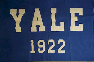 1922 Yale Banner