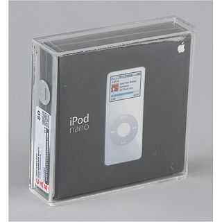 Apple iPod Nano (First Generation, Sealed)