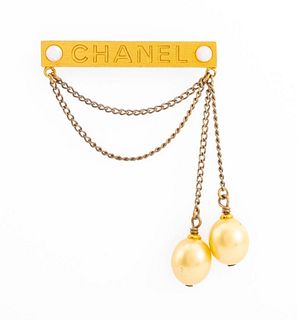 Chanel Runway Gold-Tone Faux Pearl Pin, Fall 2001