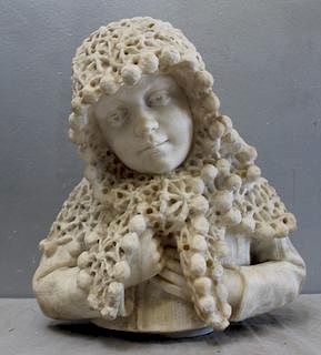 A Fine Italian Marble Carved Sculpture of a Girl