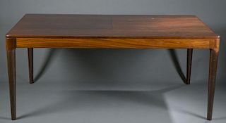Mid-Century Modern rosewood dining table