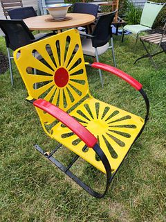 Striking Vintage Hand-Painted Folk Art Steel Lawn Chair w/ Unique Image of the Sun
