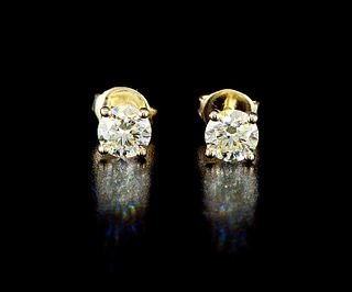14k yellow gold 1.18 ctw Diamond Earrings