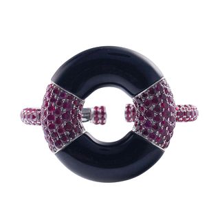 Youmna Capri 18k Gold Ruby Onyx Cuff Bracelet
