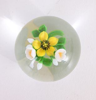 Trabucco 1988  Floral Paperweight