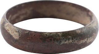 RARE COPPER VIKING RING, C.900-1050 AD, SIZE 10 ¼