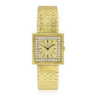 Piaget Ladies' Hobnail Watch in 18K Gold with Diamond Bezel