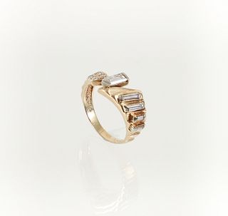 14K Abstract Diamond Ring