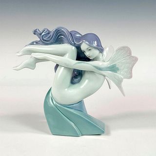 Water Fairy 1637 - Nao by Lladro Porcelain Figurine